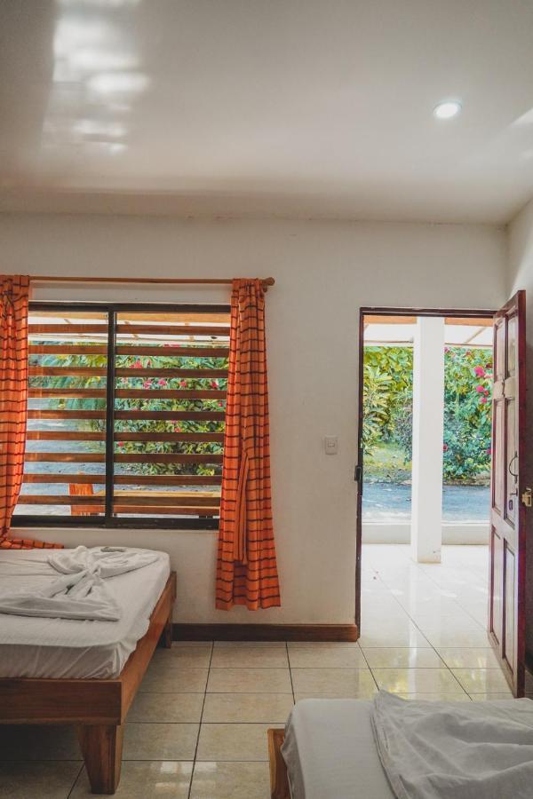 Hostel 7, Casa De Gingi Playa Santa Teresa  Kültér fotó