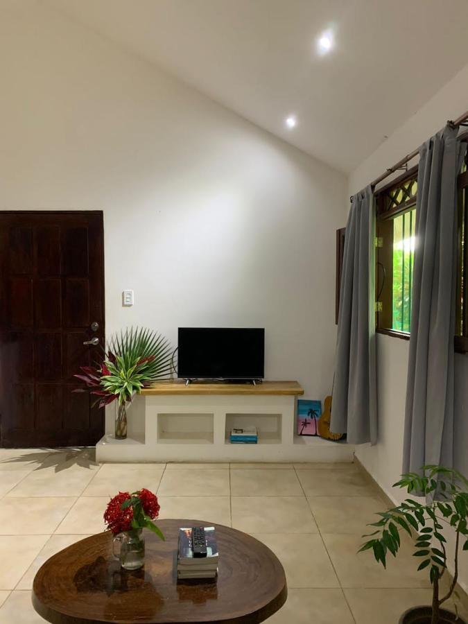 Hostel 7, Casa De Gingi Playa Santa Teresa  Kültér fotó