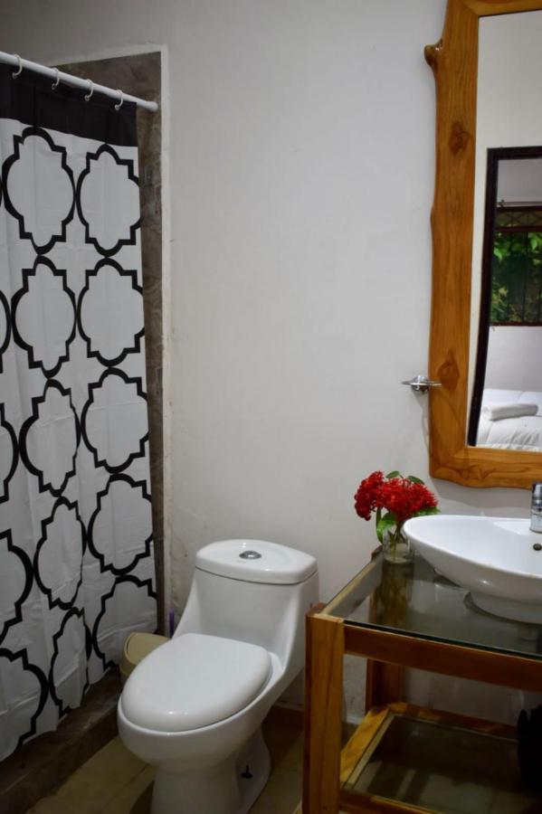 Hostel 7, Casa De Gingi Playa Santa Teresa  Kültér fotó